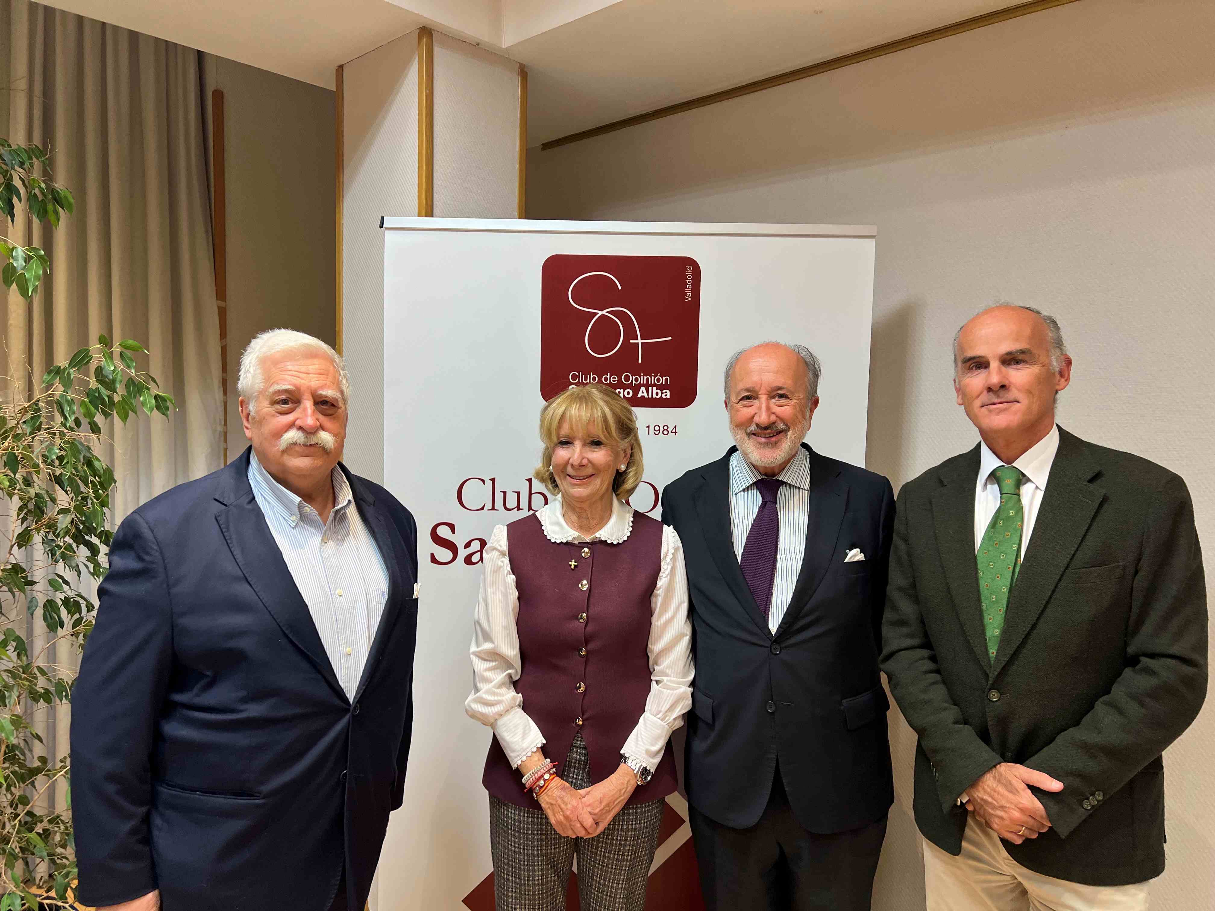 Dª ESPARANZA AGUIRRE GIL DE BIEDMA
